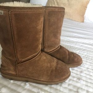 Bearpaw winter boots